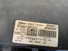 Laden Sie das Bild in den Galerie-Viewer, Frontscheinwerfer Renault Megane IV 260604423R LED Ein Stück (Rechts oder Links) SCH5063666239ch