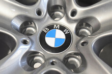 Laden Sie das Bild in den Galerie-Viewer, 4x Alufelge 17 Zoll 8.0" 5x120 30ET Glanz Grau 6790172 BMW 5 F11 F06 F10 F12 FEL4085171239wg