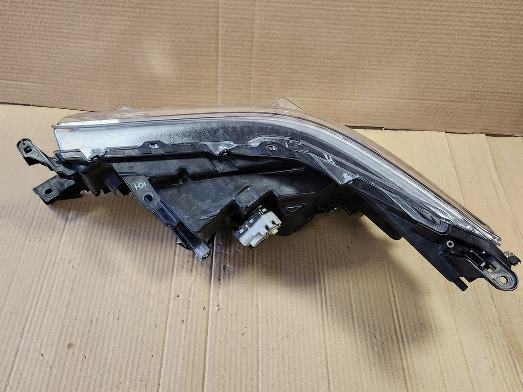 Frontscheinwerfer Toyota Hilux 81110-0K941 LED Ein Stück (Rechts oder Links)