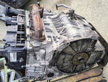 Load image into Gallery viewer, Motor BMW X1 E84 N47D20C 2.0 177PS 130kW 2011 Diesel Engine Unkomplett