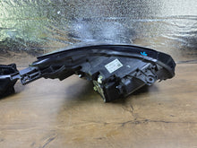 Load image into Gallery viewer, Frontscheinwerfer Renault Captur II 260608476 Ein Stück (Rechts oder Links) SCH7200104926kg