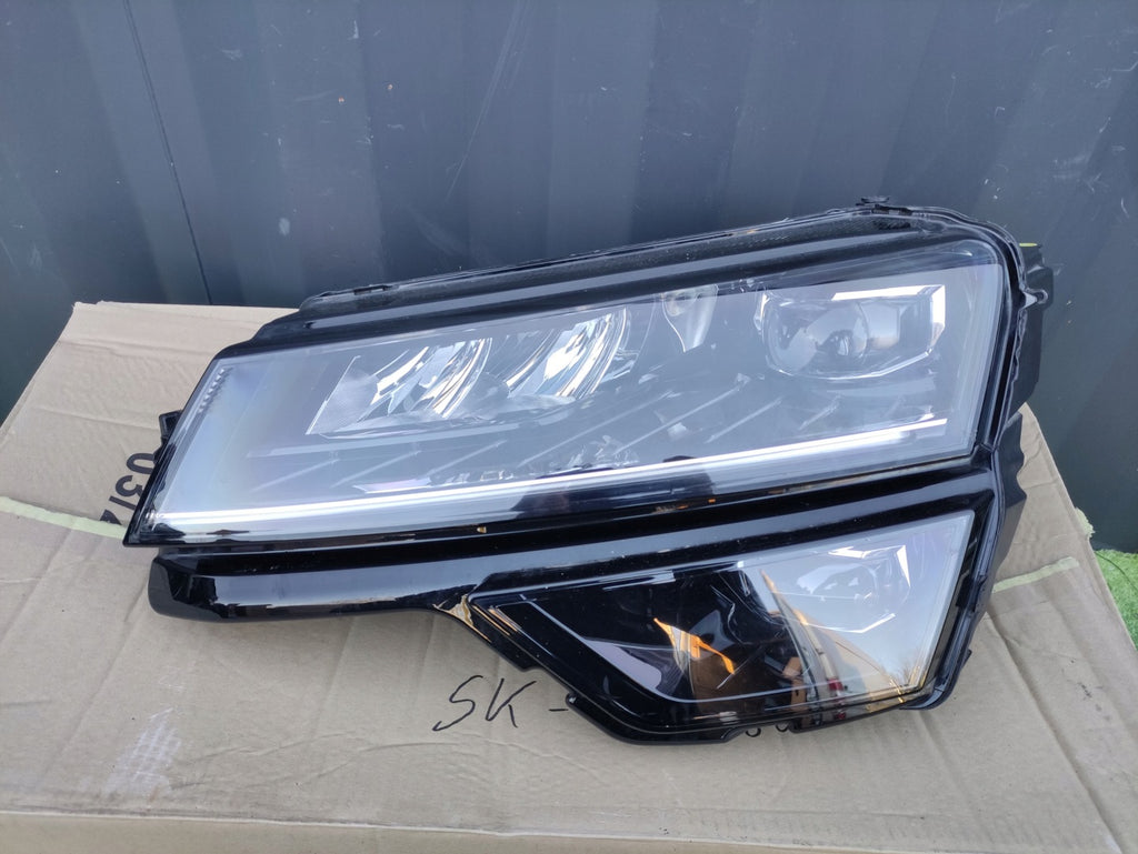 Frontscheinwerfer Skoda Karoq 57B941015D LED Links Scheinwerfer Headlight SCH7425860830lt