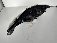 Laden Sie das Bild in den Galerie-Viewer, Frontscheinwerfer Iveco Daily I 5802476874 Links Scheinwerfer Headlight SCH9760047904zt