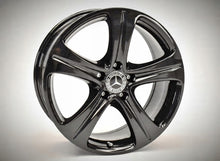 Laden Sie das Bild in den Galerie-Viewer, 4x Alufelge 18 Zoll 8.0&quot; 5x112 43ET A2134011400 Mercedes-Benz W213 C238 S213