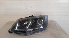 Load image into Gallery viewer, Frontscheinwerfer Skoda Fabia III 6V1941015B Links Scheinwerfer Headlight