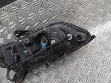 Laden Sie das Bild in den Galerie-Viewer, Frontscheinwerfer Honda Civic IX Links Scheinwerfer Headlight