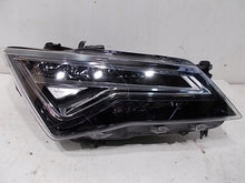 Laden Sie das Bild in den Galerie-Viewer, Frontscheinwerfer Seat Ateca 576941008 LED Rechts Scheinwerfer Headlight SCH8131624521bz