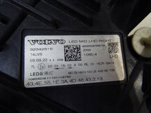 Load image into Gallery viewer, Frontscheinwerfer Volvo Xc60 II 32342515 Rechts Scheinwerfer Headlight SCH6670865309ay