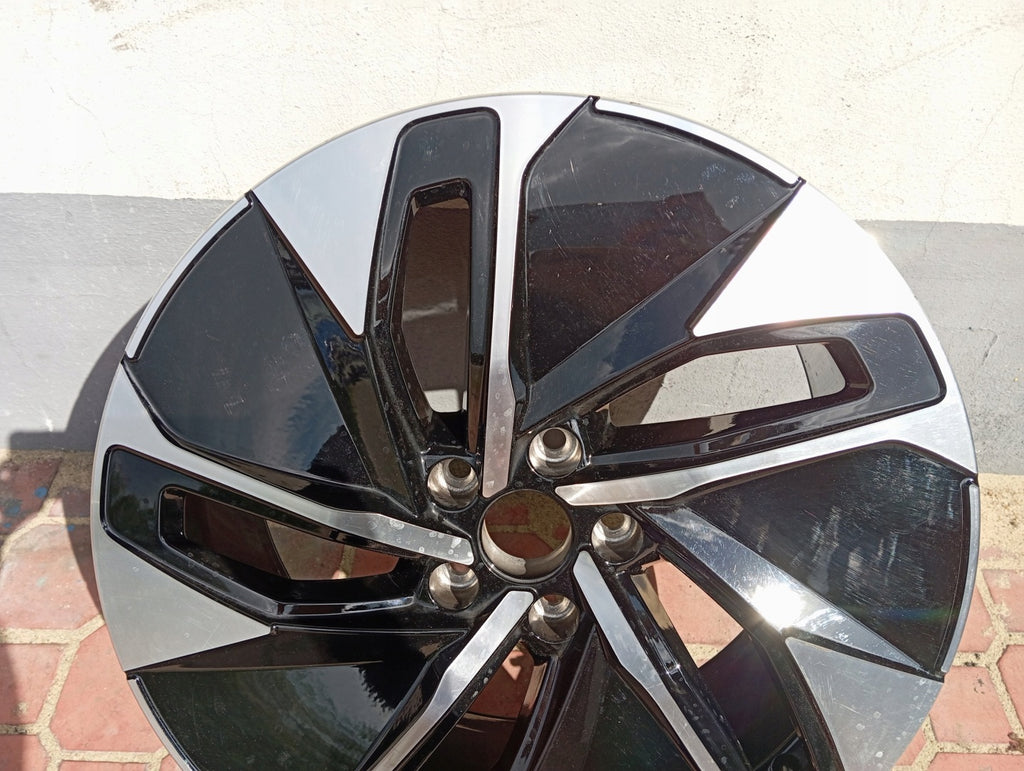1x Alufelge 19 Zoll 8.0" 5x112 45ET Glanz Schwarz 11A601025 VW Id.4 Rim Wheel FEL7909647653qr