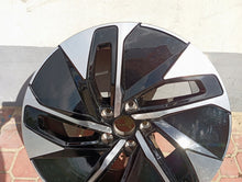 Load image into Gallery viewer, 1x Alufelge 19 Zoll 8.0" 5x112 45ET Glanz Schwarz 11A601025 VW Id.4 Rim Wheel FEL7909647653qr