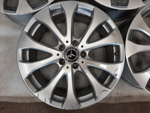 Laden Sie das Bild in den Galerie-Viewer, 4x Alufelge 18 Zoll 8.0" 5x112 43ET Glanz Silber A2134011100 Mercedes-Benz W213 FEL9224160139sc
