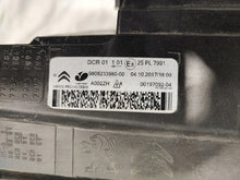 Load image into Gallery viewer, Frontscheinwerfer Citroën Spacetourer 9808233980-00 Xenon Rechts Headlight