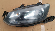 Load image into Gallery viewer, Frontscheinwerfer VW Polo 6r 6R1941015E 89093887 Halogen Rechts oder Links