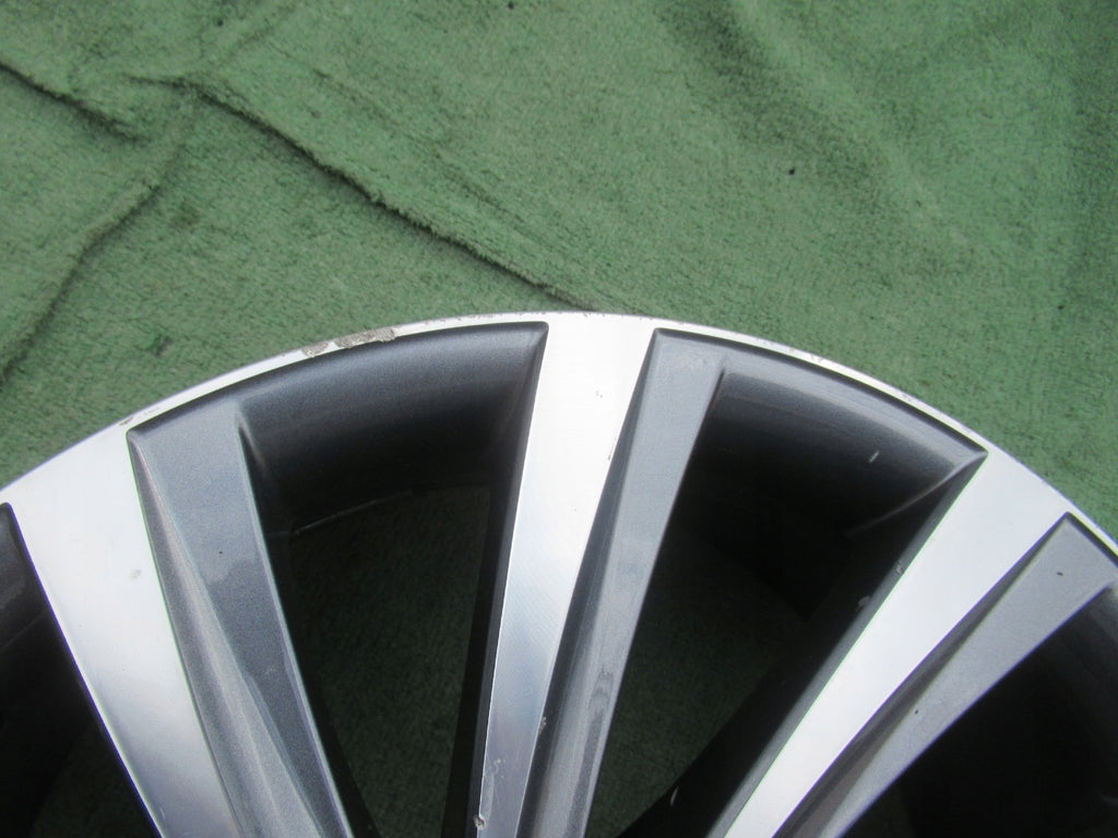 1x Alufelge 18 Zoll 7.5" 5x112 48ET Glanz Graphit 5E3601025AG Mg Octavia 5e3 I FEL8233587076te