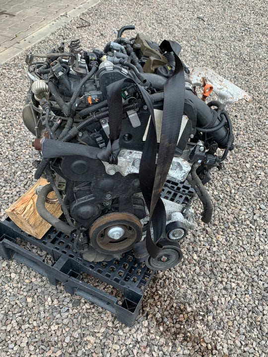 Motor Citroën C4 Picasso II 9H06 1.6 EHDI 139TKm 2013 Diesel Engine Komplett MOT7198203315uf