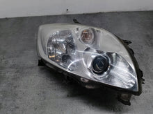 Laden Sie das Bild in den Galerie-Viewer, Frontscheinwerfer Toyota Auris 81140-02490 85967-52021 Xenon Rechts Headlight