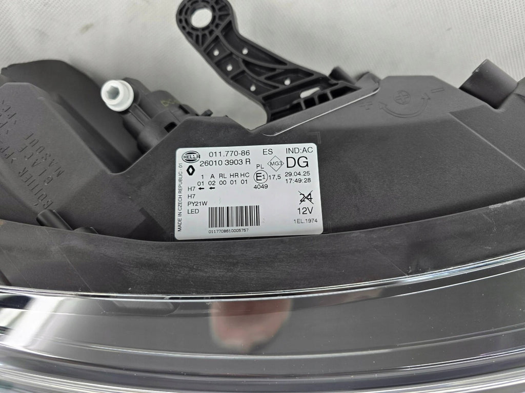 Frontscheinwerfer Renault Kadjar 260103903R Rechts Scheinwerfer Headlight SCH6113138401qm