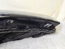 Laden Sie das Bild in den Galerie-Viewer, Frontscheinwerfer Skoda Superb III 3V1941016D 992941571AA LED Rechts Headlight