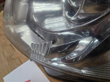 Laden Sie das Bild in den Galerie-Viewer, Frontscheinwerfer Toyota Avensis Links Scheinwerfer Headlight SCH3254070771uk