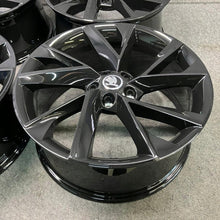 Load image into Gallery viewer, 4x Alufelge 19 Zoll 8.0" 5x112 44ET Glanz Schwarz 3V0601025AP Mg Superb FEL6694470265rg