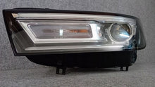 Load image into Gallery viewer, Frontscheinwerfer Audi Q5 80A941005 Links Scheinwerfer Headlight