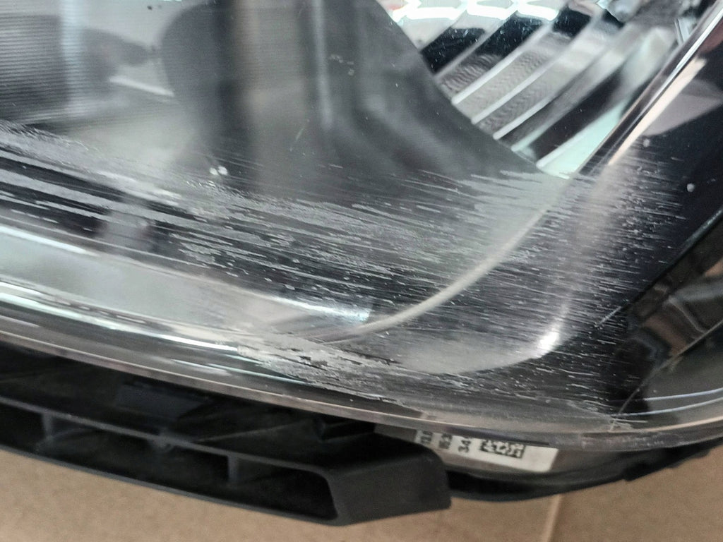 Frontscheinwerfer Hyundai I20 II 92101-C8000 Links Scheinwerfer Headlight SCH6779992528ip