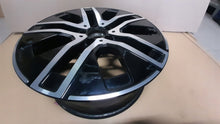 Laden Sie das Bild in den Galerie-Viewer, 1x Alufelge 18 Zoll 7.5" 5x112 53ET A2474012700 Mercedes-Benz Glb Rim Wheel FEL8776867591ty