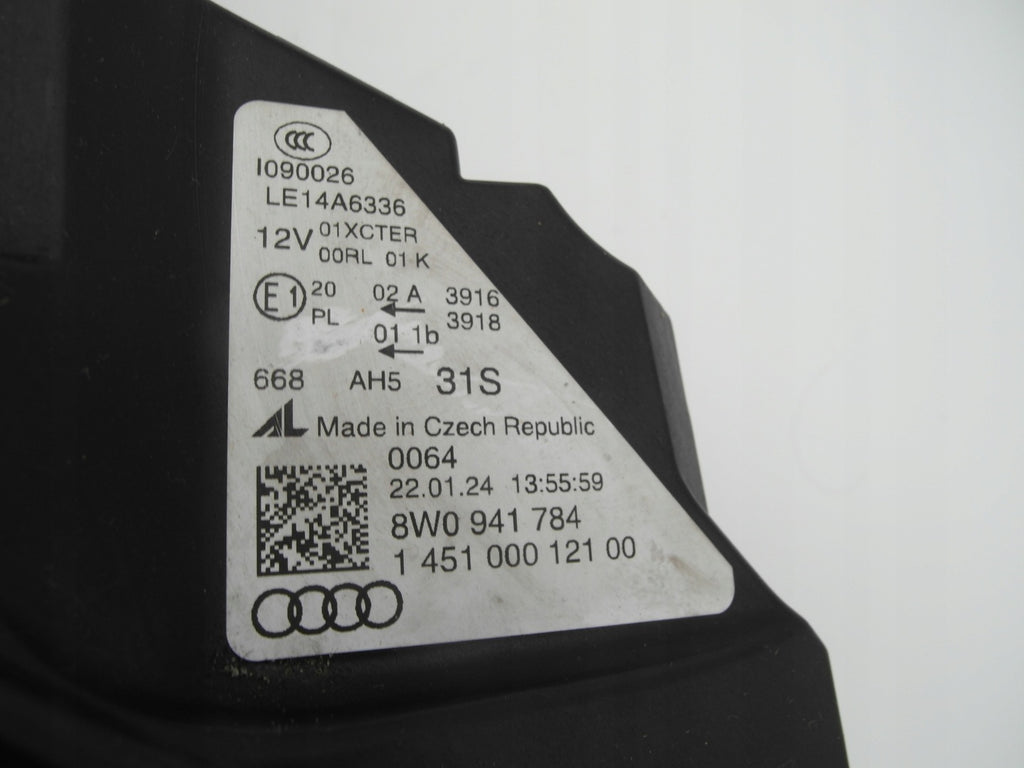 Frontscheinwerfer Audi A4 8W0941784 8W0941036 Full LED Rechts Headlight