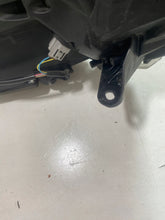 Load image into Gallery viewer, Frontscheinwerfer Toyota Rav IV Full LED Rechts Scheinwerfer Headlight SCH4672163826bt