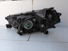 Laden Sie das Bild in den Galerie-Viewer, Frontscheinwerfer Toyota Hilux VIII Rechts Scheinwerfer Headlight SCH5663443895fb