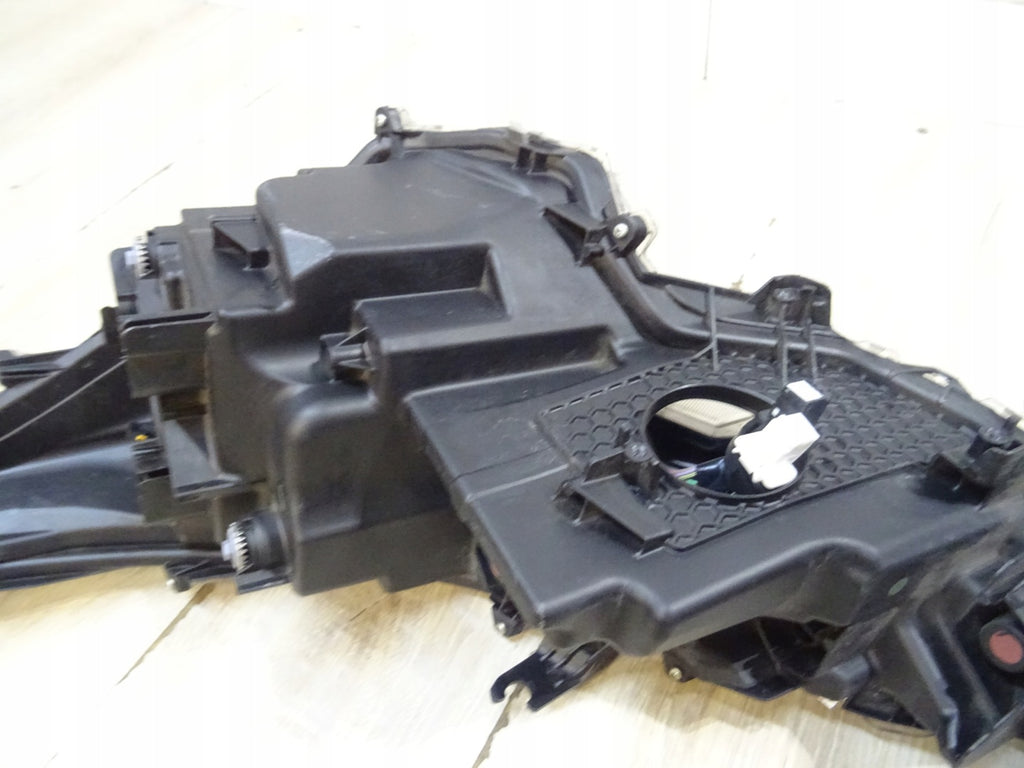 Frontscheinwerfer Toyota Corolla 8111012N70 Rechts Scheinwerfer Headlight SCH4226108077ci