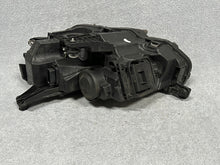 Laden Sie das Bild in den Galerie-Viewer, Frontscheinwerfer VW Passat B8 3G1941036P- LED Rechts Scheinwerfer Headlight