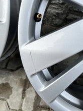 Load image into Gallery viewer, 1x Alufelge 15 Zoll 7.0" 5x100 40ET VW Polo Rim Wheel FEL1689183106ev