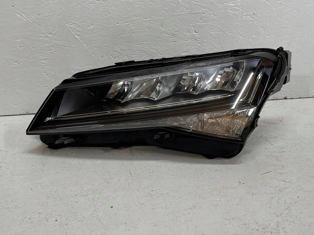 Frontscheinwerfer Skoda Superb III 3V1941015C LED Ein Stück (Rechts oder Links)