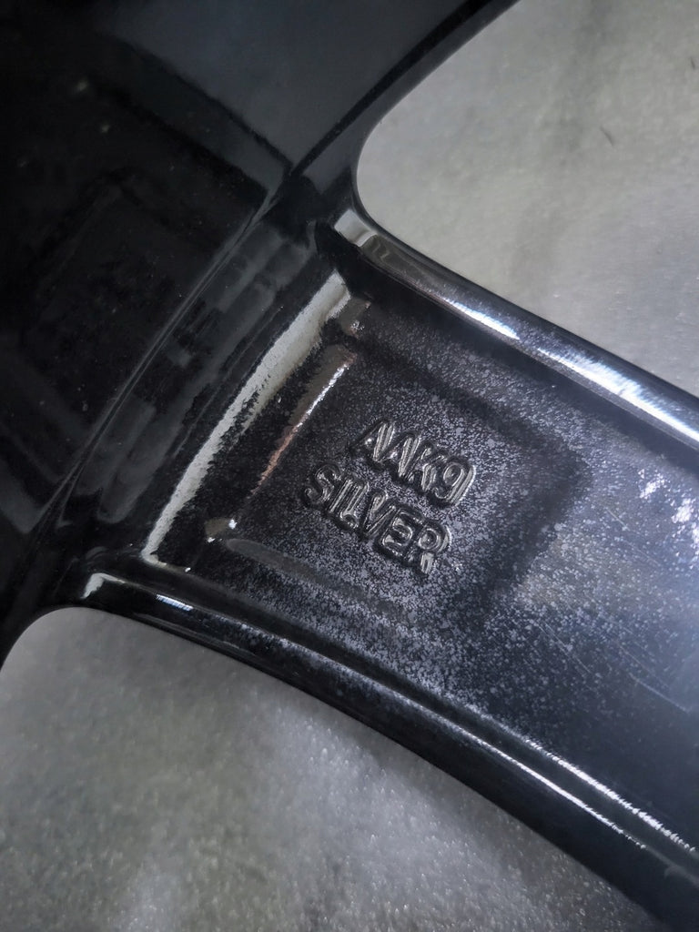 1x Alufelge 16 Zoll 6.5" 4x100 40ET Glanz Schwarz 13378580 0P072 Opel Corsa