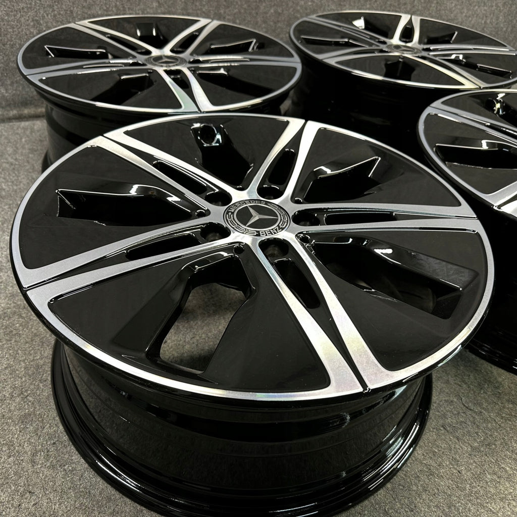 4x Alufelge 18 Zoll 7.5" 5x112 49ET Glanz Schwarz A1774010500 Mercedes-Benz W177 FEL5716891645zw