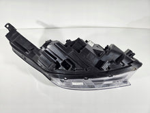 Laden Sie das Bild in den Galerie-Viewer, Frontscheinwerfer Kia Xceed 92101-J7300 LED Links Scheinwerfer Headlight