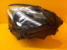 Laden Sie das Bild in den Galerie-Viewer, Frontscheinwerfer Mercedes-Benz W247 A2479066307 Links Scheinwerfer Headlight