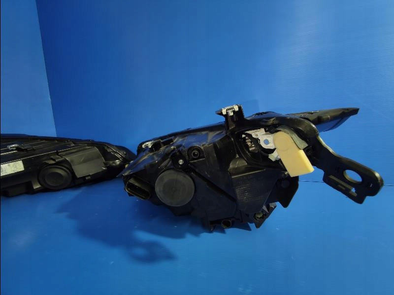 Frontscheinwerfer VW Golf VIII 5H1941005 5H1941006 LED Rechts oder Links SCH3030967427to