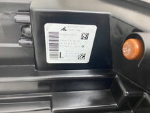 Laden Sie das Bild in den Galerie-Viewer, Frontscheinwerfer Jeep Compass 0053434536 0053434535 Ein Satz Headlight SCH5584973949qt