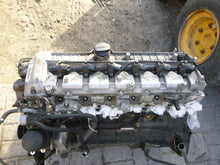 Laden Sie das Bild in den Galerie-Viewer, Motor Mercedes-Benz W211 6489613 3.2 CDI Diesel Engine Unkomplett MOT6432362541hq