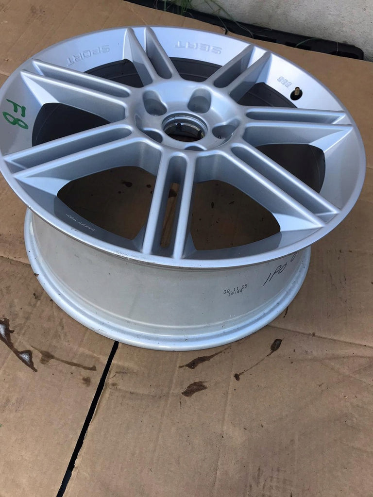 1x Alufelge 18 Zoll 7.5" 5x112 51ET 545137 Seat Rim Wheel