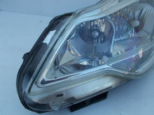 Laden Sie das Bild in den Galerie-Viewer, Frontscheinwerfer Opel Corsa D 13392705 Links Scheinwerfer Headlight SCH6108955276rd