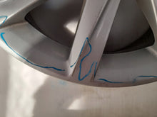 Laden Sie das Bild in den Galerie-Viewer, 1x Alufelge 16 Zoll 7.0&quot; 5x112 40ET Glanz Silber 3R0601025 Seat Rim Wheel