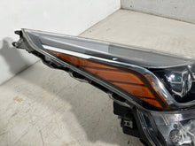 Laden Sie das Bild in den Galerie-Viewer, Frontscheinwerfer Toyota Prius Full LED Rechts Scheinwerfer Headlight SCH4393854288qq