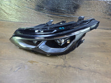 Load image into Gallery viewer, Frontscheinwerfer VW Golf VIII 5H1941077F Ein Stück (Rechts oder Links) SCH8490743124qr