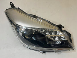 Frontscheinwerfer Toyota Yaris Rechts Scheinwerfer Headlight SCH2688635558hh