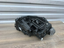 Laden Sie das Bild in den Galerie-Viewer, Frontscheinwerfer Mercedes-Benz Gla A2479066301 LED Links Scheinwerfer Headlight SCH8748074702tz