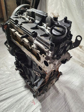 Laden Sie das Bild in den Galerie-Viewer, Motor Audi Super 04L023C 04L103373 2.0 TDI Diesel Engine Unkomplett