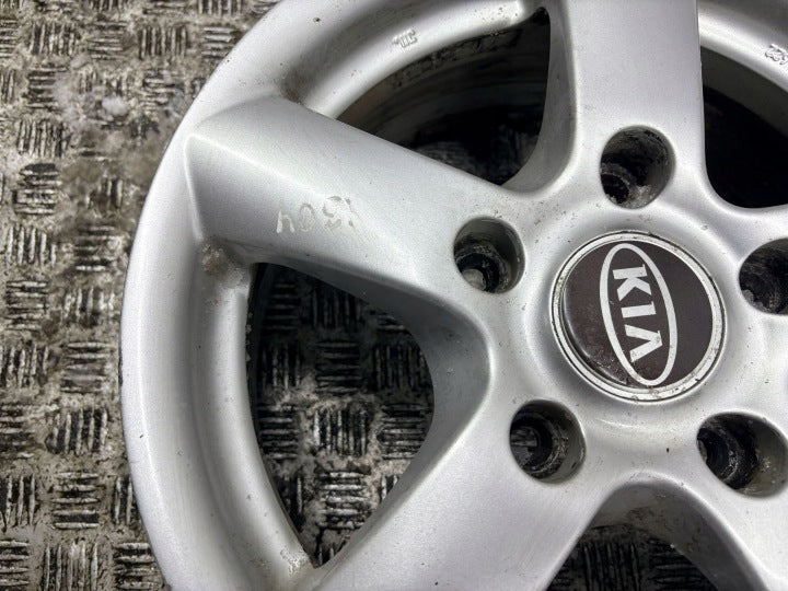 1x Alufelge 16 Zoll 5x139.7 KBA46622 Kia Sorento I Rim Wheel FEL8148736901om